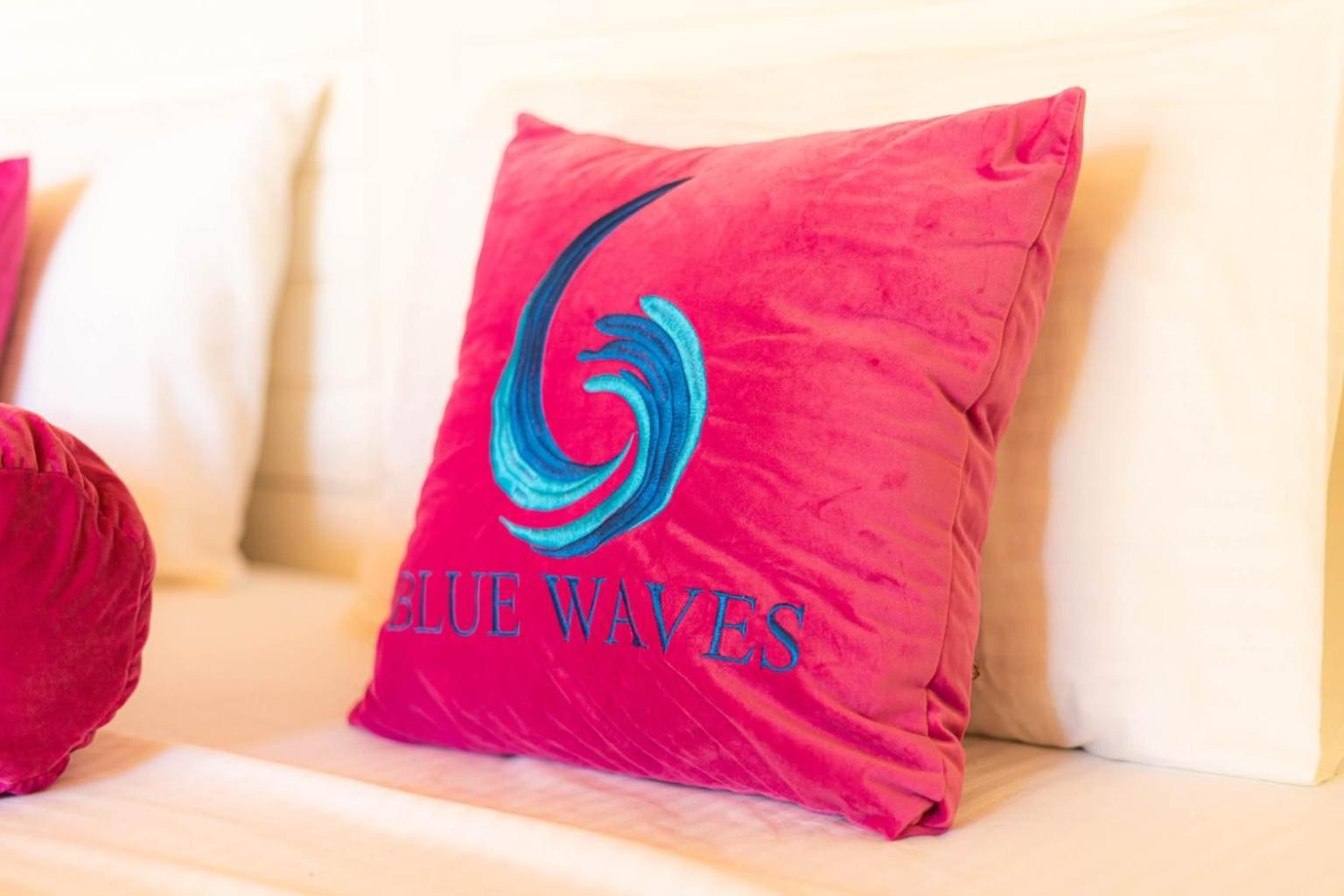Blue Waves Kite Surfing Beach Resort Kalpitiya Exterior photo
